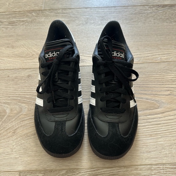 Adidas Samba OG in Black, White, & Gum Size Women’s 6.5 / Men’s 5.5 - Picture 2 of 7